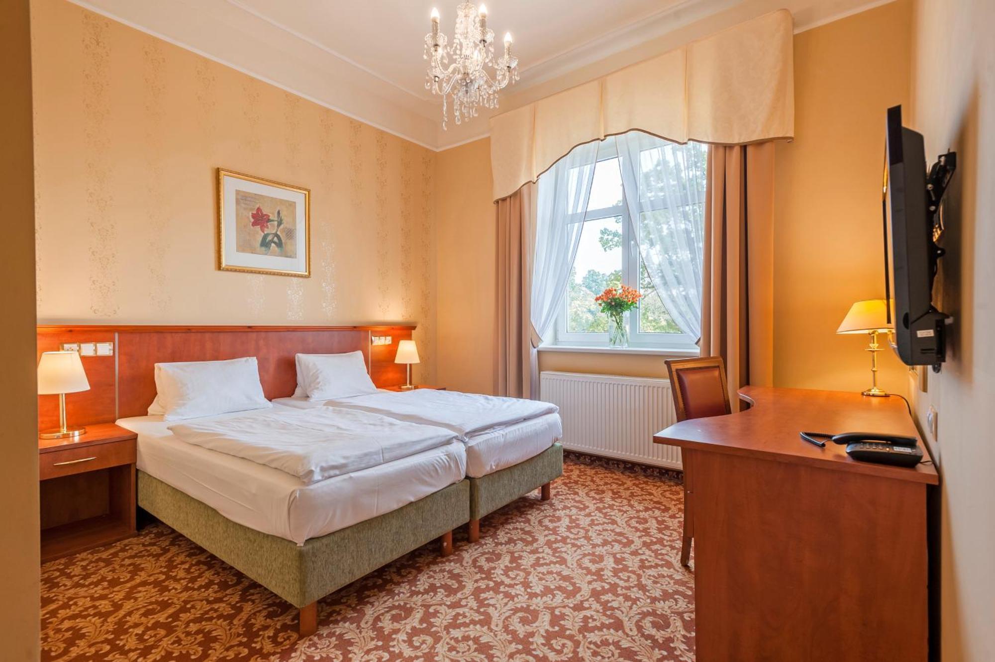 Spa Resort Pawlik-Aquaforum Františkovy Lázně Kültér fotó