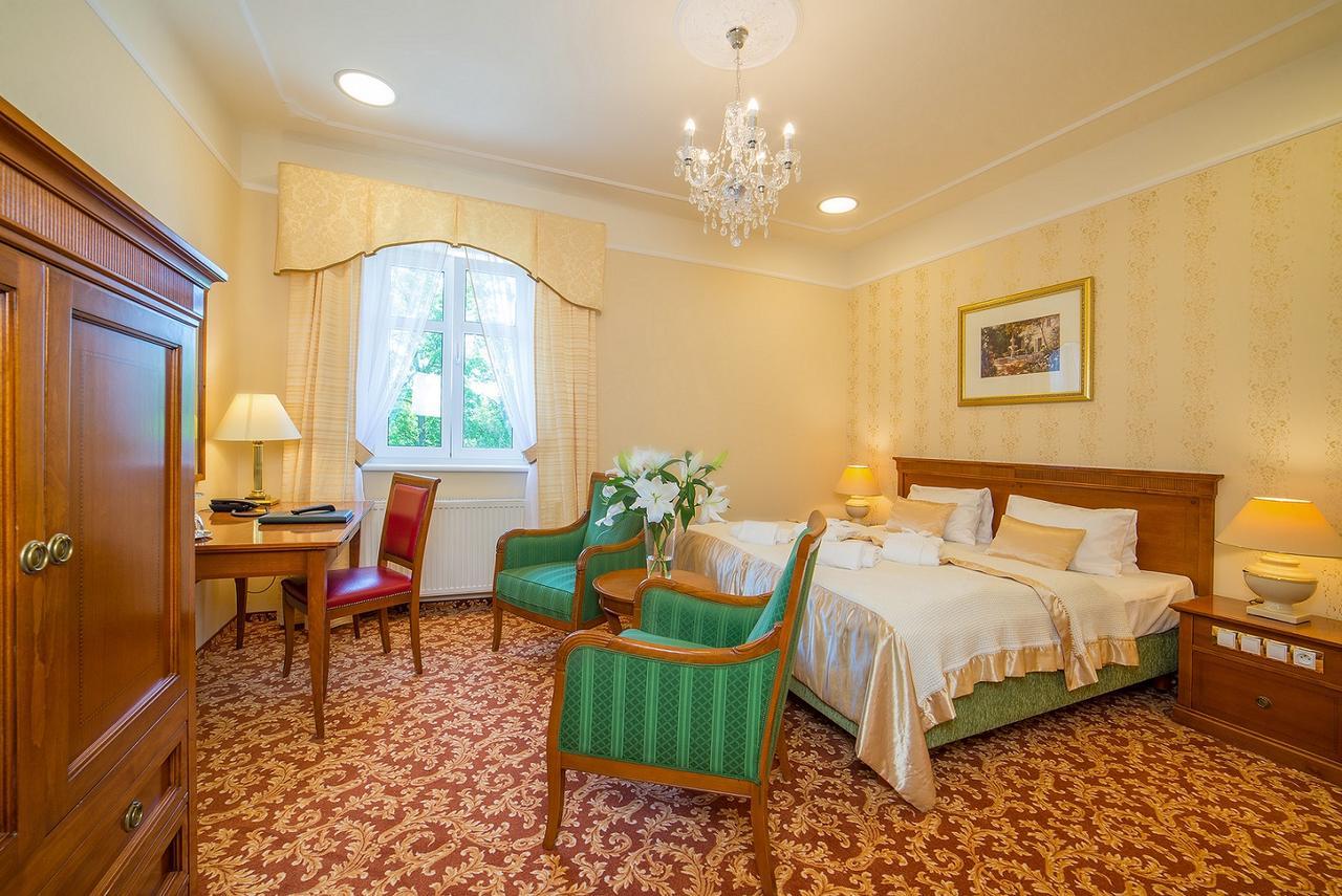 Spa Resort Pawlik-Aquaforum Františkovy Lázně Kültér fotó