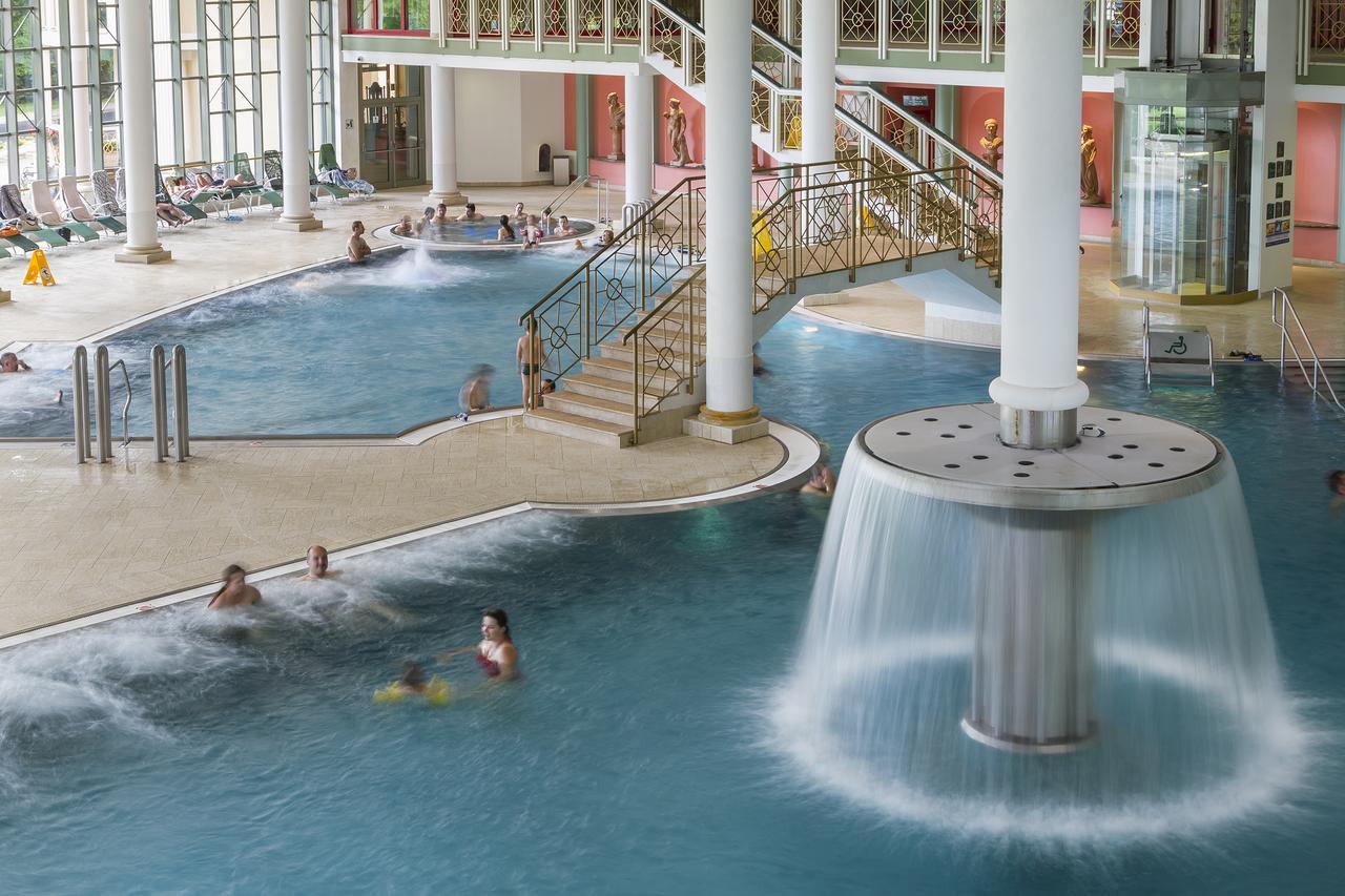 Spa Resort Pawlik-Aquaforum Františkovy Lázně Kültér fotó
